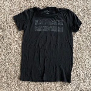 American Eagle t shirt